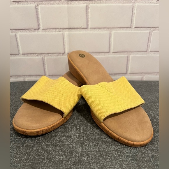 Women sandals yellow elastic band /size 9 - Picture 5 of 6